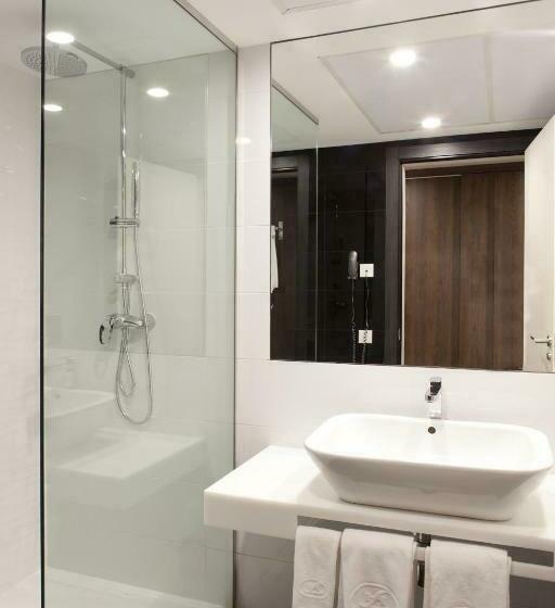 Habitación Familiar Superior, Liabeny
