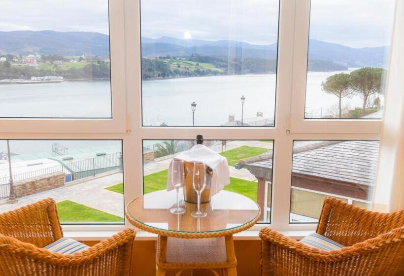수피리어 룸, Parador De Ribadeo