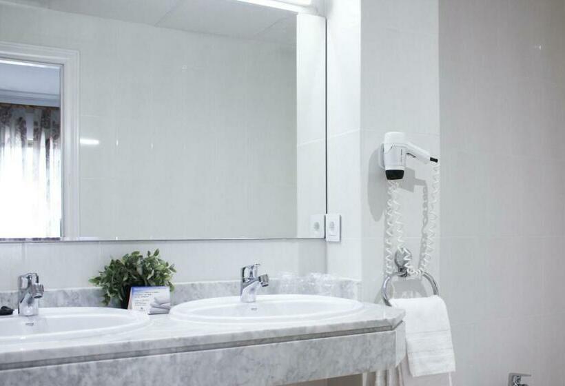 Семейный Номер, Hospedium Hotel Castilla