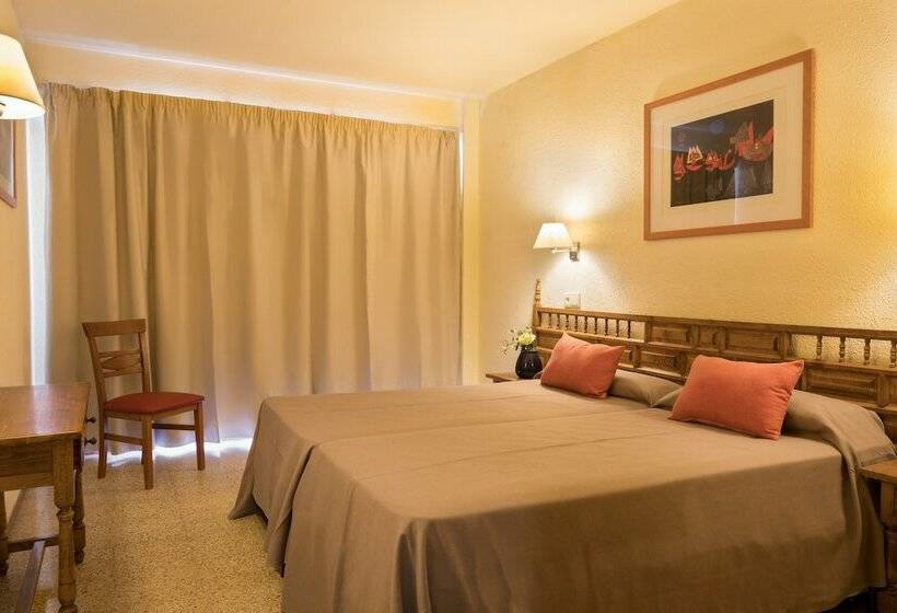 Quarto standart individual, htop Molinos Park