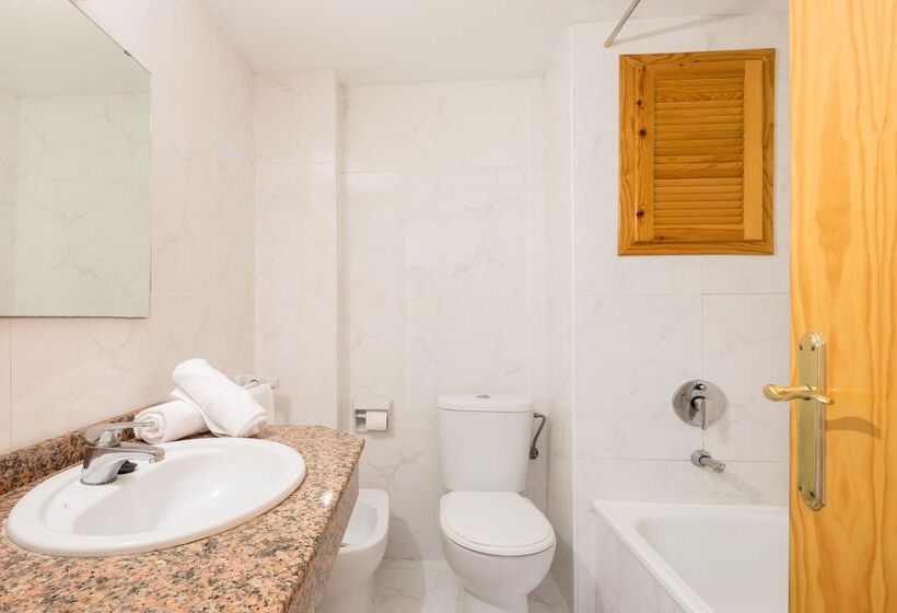 Quarto standard, htop Molinos Park