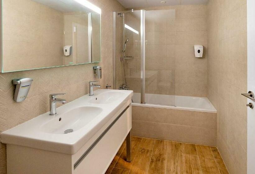 Полулюкс Одноместный с Террасой, Medplaya Hotel Calypso