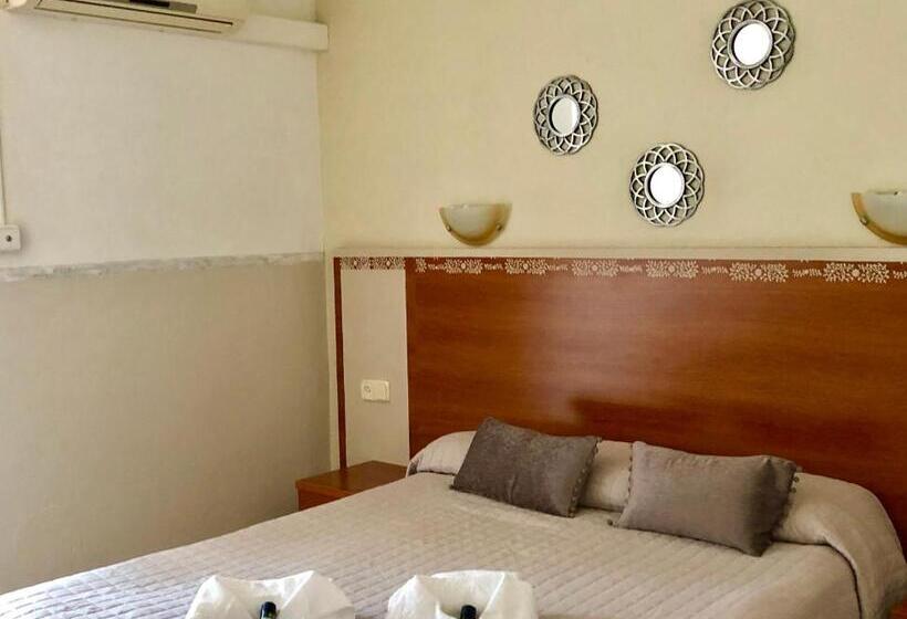 חדר סטנדרט עם טרסה, Montecarlo