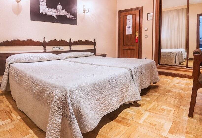 اتاق استاندارد, Residencia Castellano I