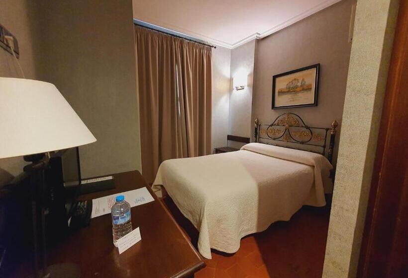 Номер Стандарт, Hostal Doña Juana