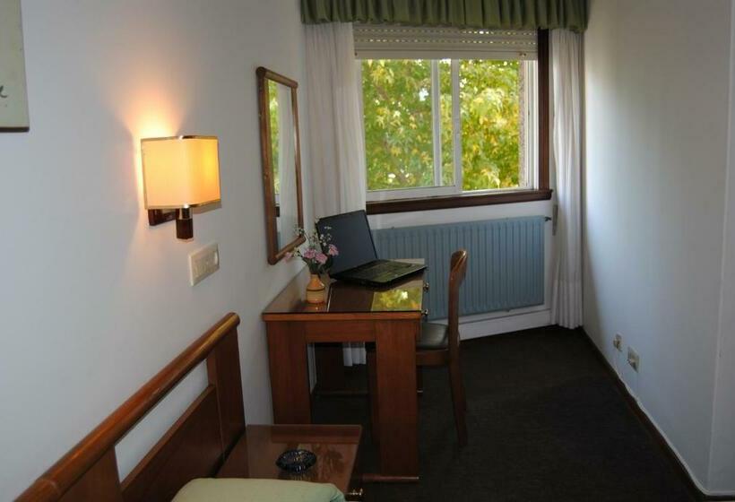 스탠다드 룸, Hostal Palas