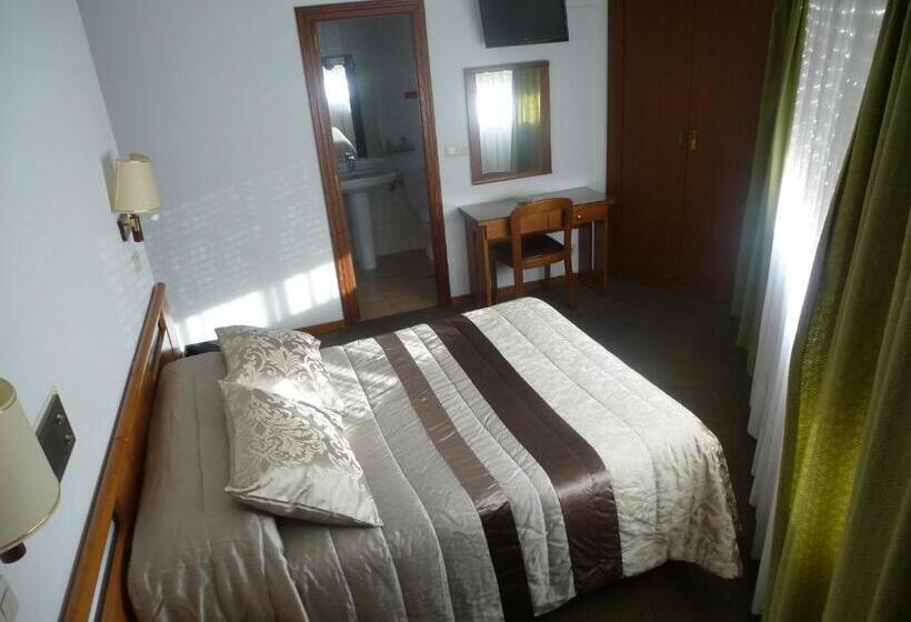 스탠다드 룸, Hostal Palas