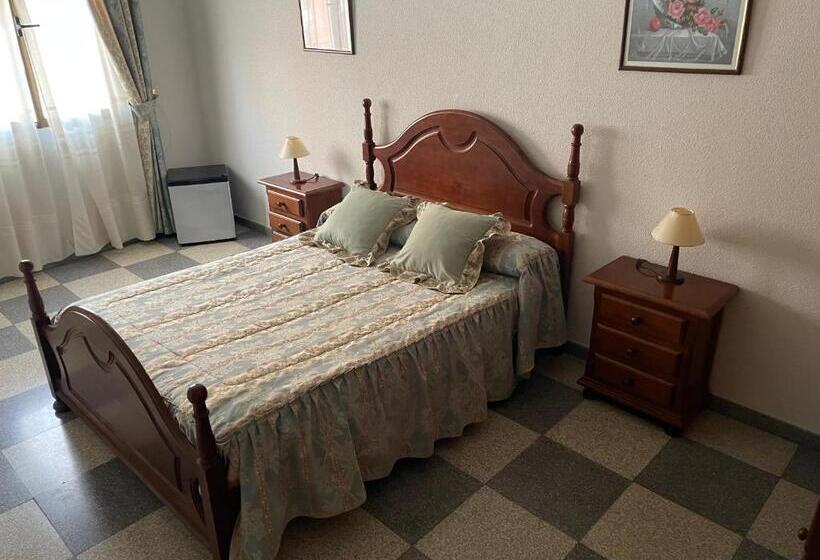 스탠다드 룸, Hostal Las Palomas