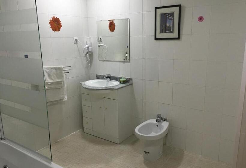 Номер Стандарт, Hostal Tres Cantos