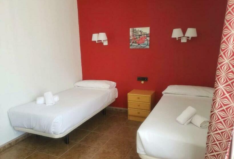 اتاق استاندارد, Hostal Rugaca