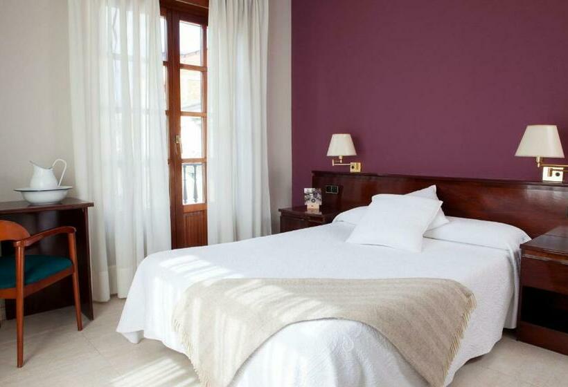 Номер Стандарт, Hostal Santa Maria