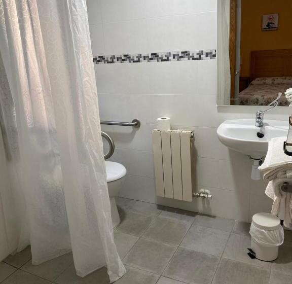 Номер Стандарт Адаптированный для Инвалидов, Hostal Casa Vispe