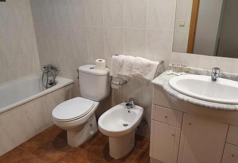 Семейный Номер, Hostal Apolo Xi