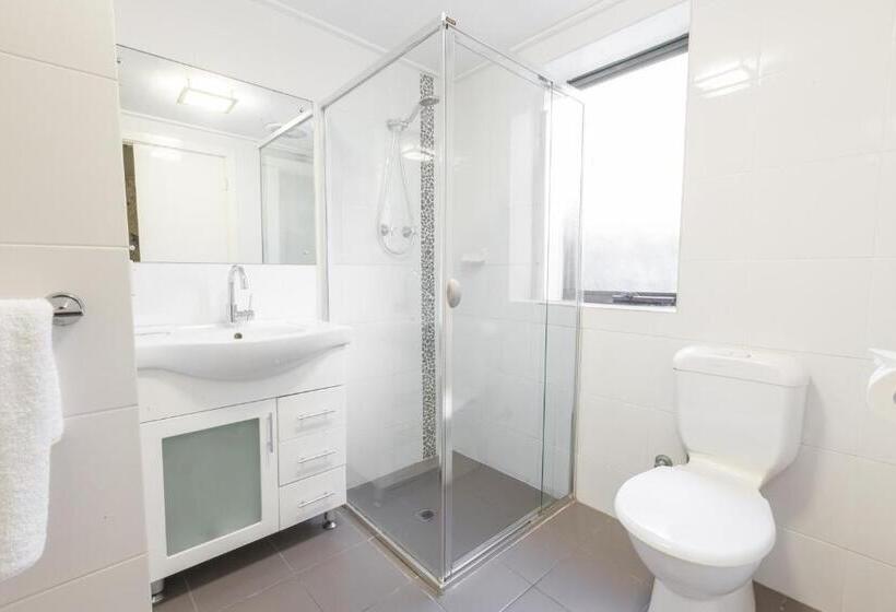带3个卧室的公寓, Greenways Apartments