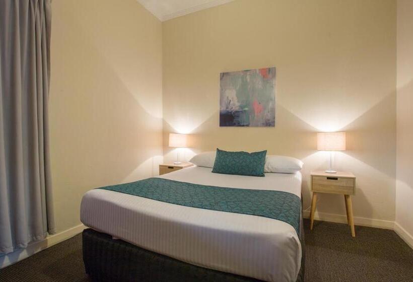 带3个卧室的公寓, Greenways Apartments