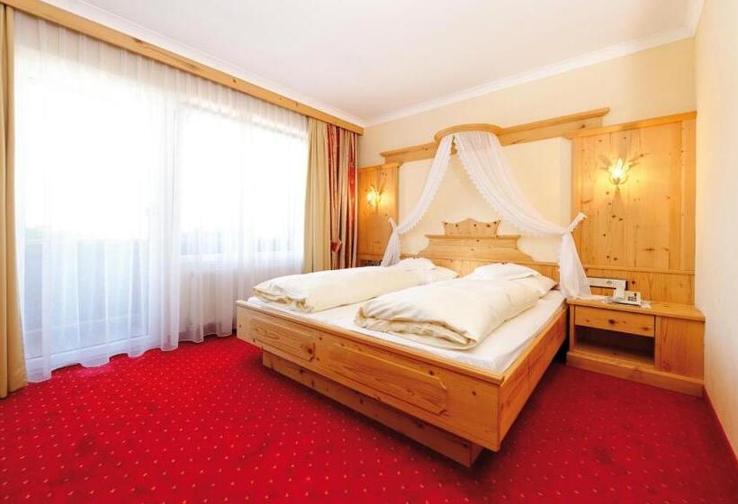 Полулюкс с Балконом, Seefelderhof