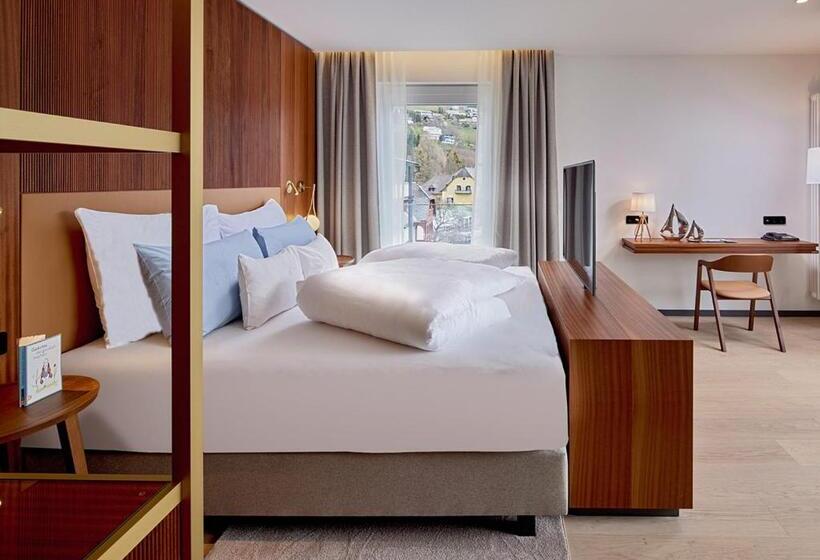 Suite with lake view, Seeglück Hotel Forelle Superior