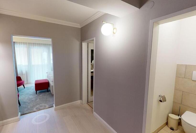 Номер Стандарт, Wellnesshotel ...liebes Rot Flüh