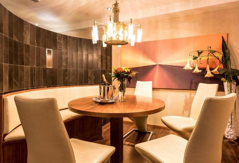 Президентский Люкс, Wellnesshotel ...liebes Rot Flüh