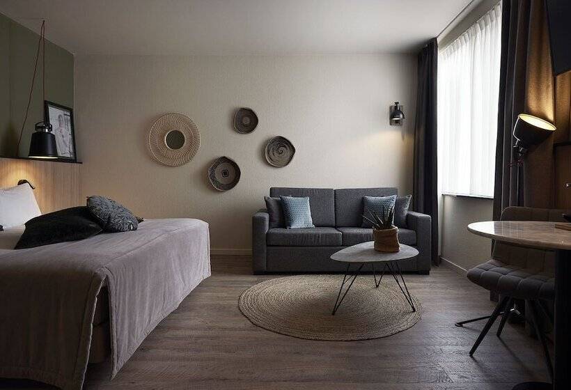 اتاق سوپریور, Zuid