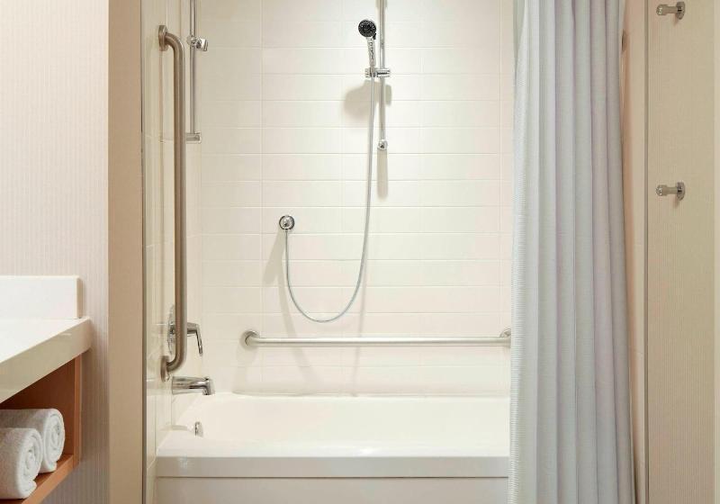 デラックスルーム, Delta Hotels By Marriott Montreal