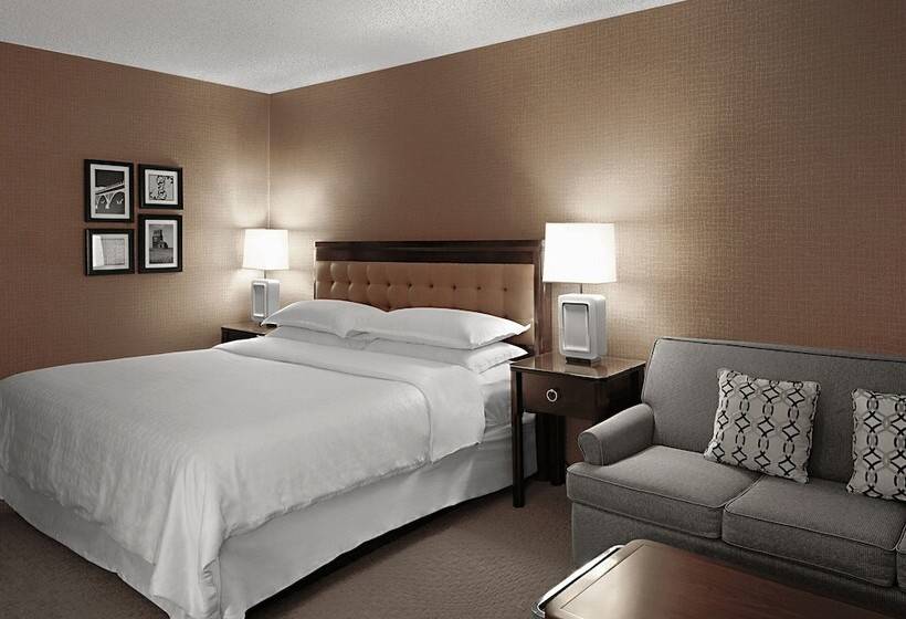 Номер Классика Двуспальная Кровать, Sheraton Cavalier Saskatoon