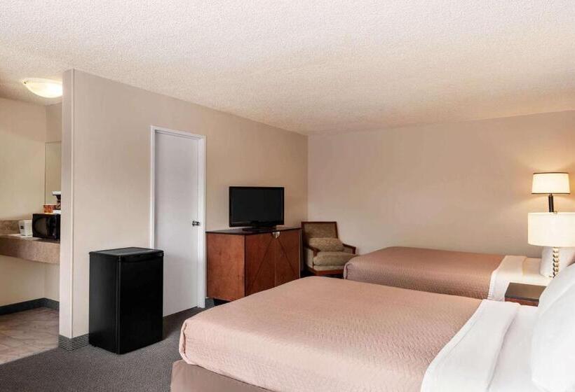 デラックスルーム, Travelodge By Wyndham Swift Current
