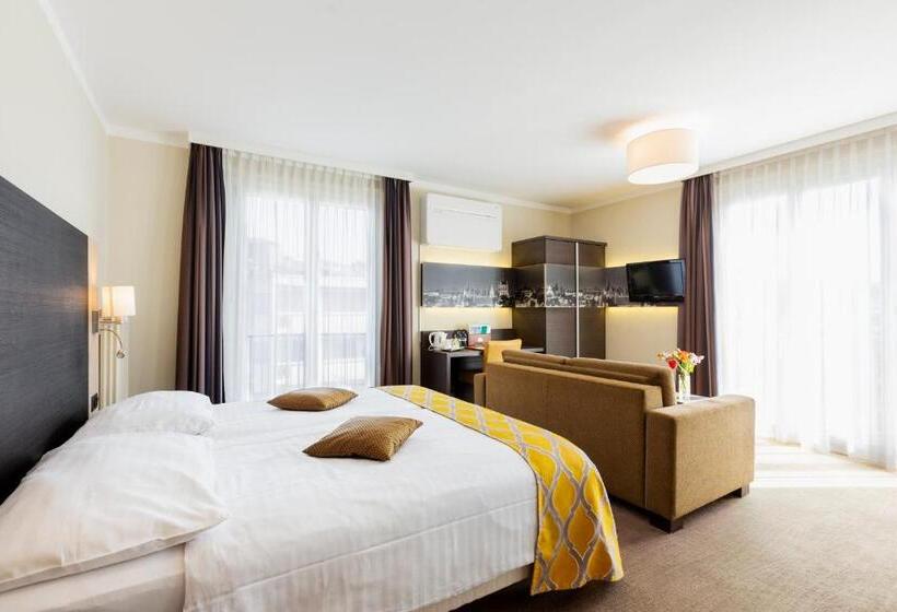 Standard Kolmen Hengen Huone, Bellerive