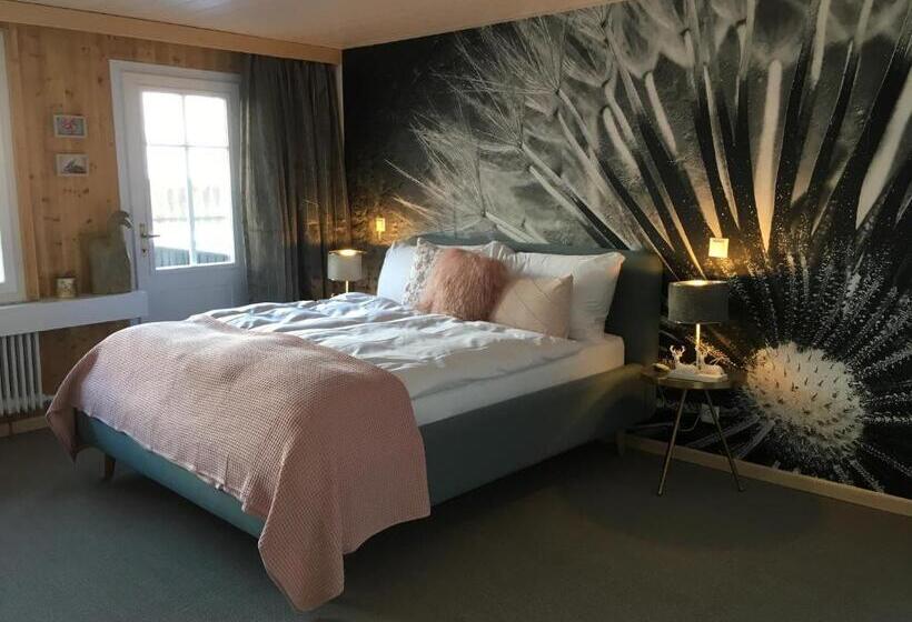 Полулюкс, Boutique Hotel Bellevue B&b Am Brienzersee Iseltwald Interlaken