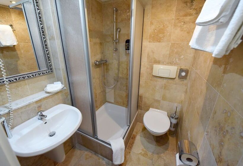 اتاق سوپریور, Leonardo Hotel Berlin Ku Damm