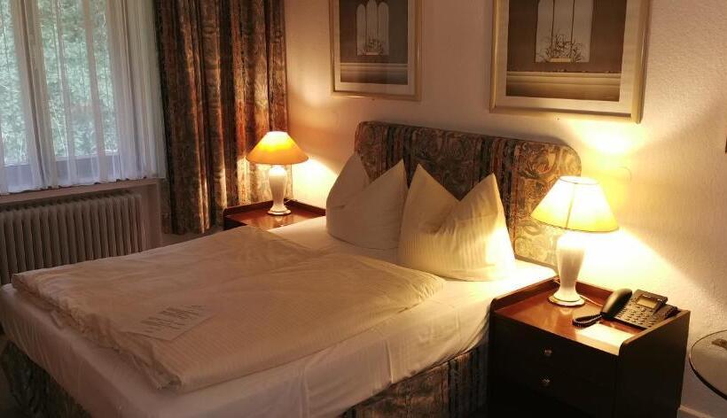 Апартаменты 1 Спальня Нижний Этаж, Heidehotel Soltauer Hof