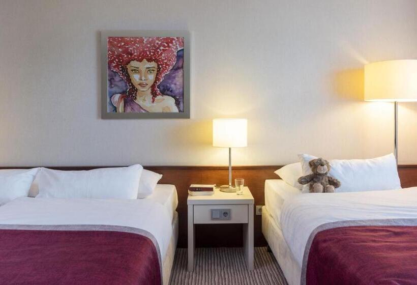 经典家庭房间, Maritim Hotel Bonn