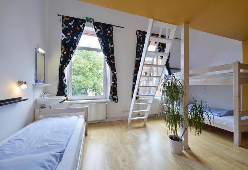 تختخواب در اتاق مشترک, Townside Hostel Bremen