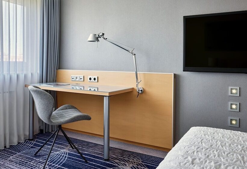 Junior Suite, Le Méridien Frankfurt
