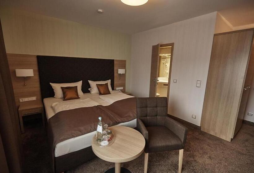Номер Комфорт, Central Hotel Ringhotel Rüdesheim