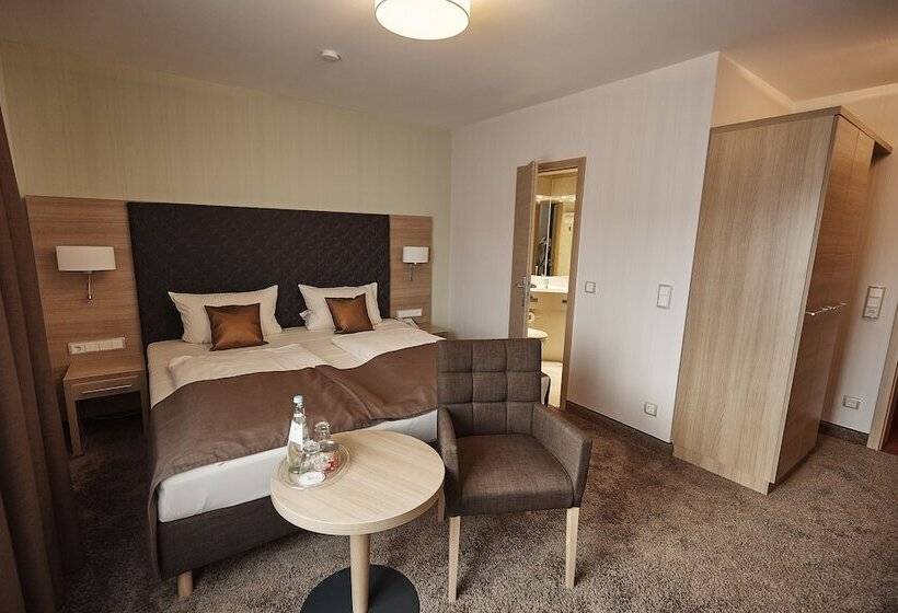 Номер Комфорт, Central Hotel Ringhotel Rüdesheim