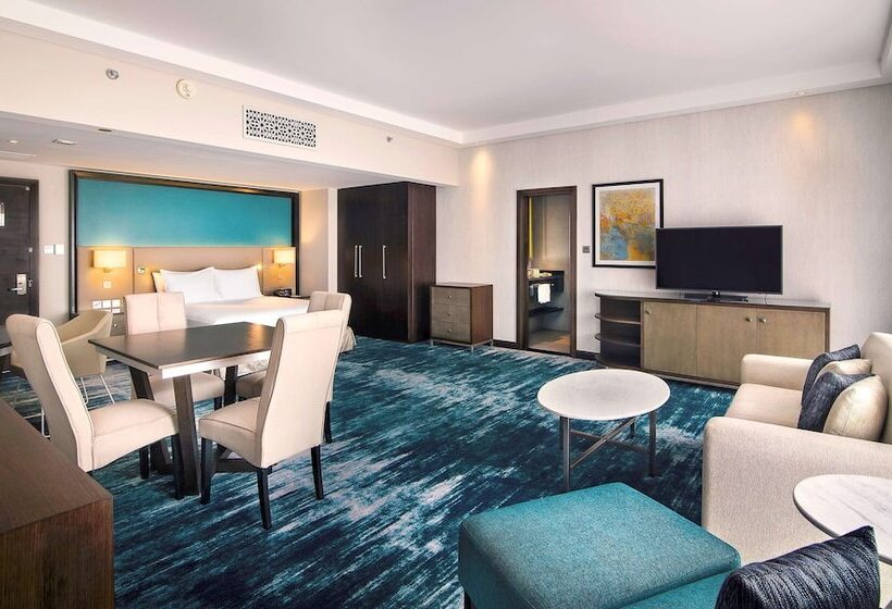 Полулюкс, Radisson Blu Hotel & Resort, Al Ain