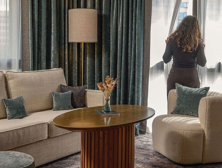 Люкс, Hôtel Burdigala By Inwood Hotels