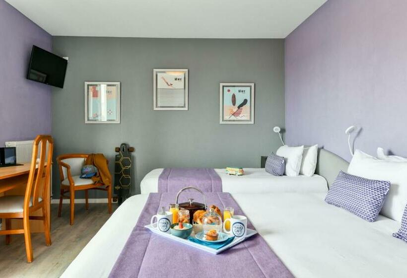 Четырехместный Номер Стандарт, Logis Hotel De France