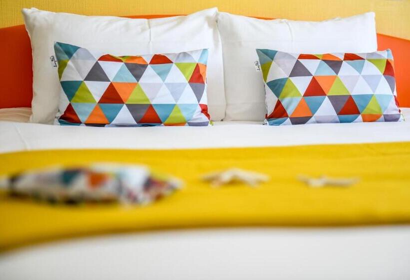 Pokój Comfort, Logis Hotel De France