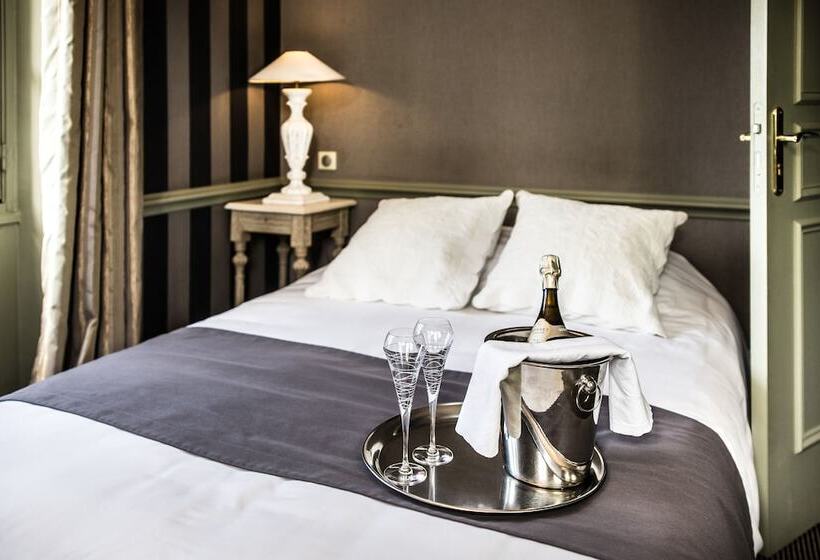 Номер Deluxe, Hôtel Helvie