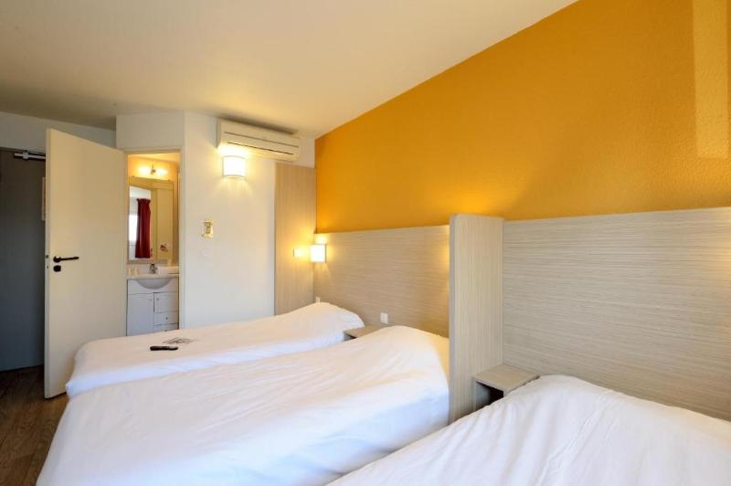 Номер Стандарт Трехместный, Hôtel Kennedy Parc Des Expositions