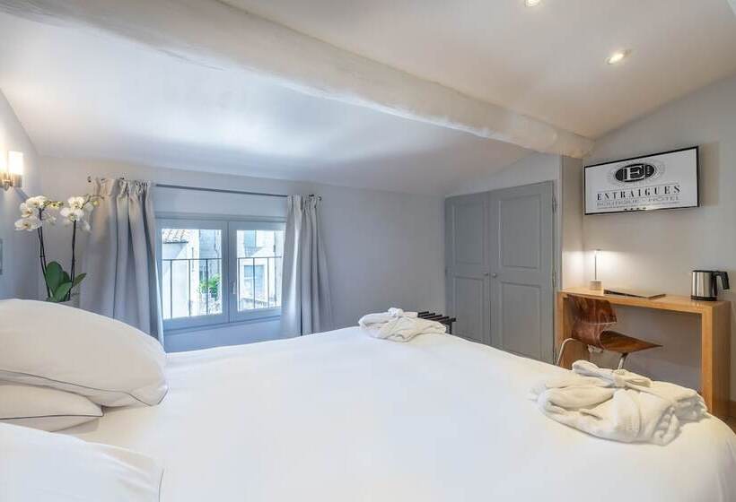 Номер Комфорт, Boutique Hôtel Entraigues