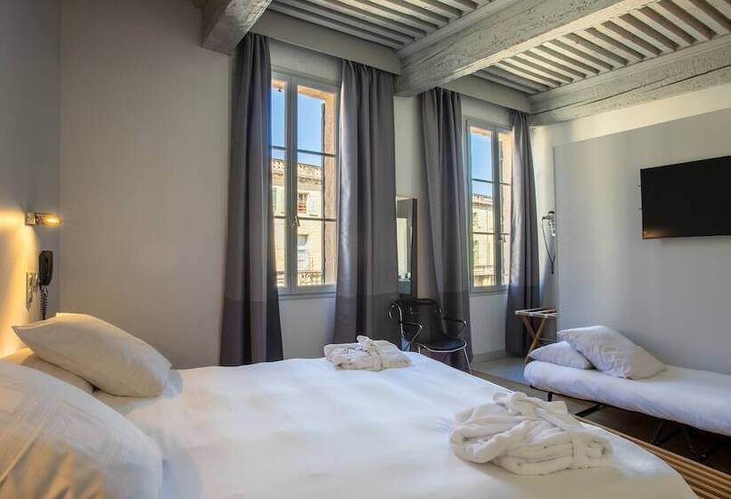 Трехместный Номер Deluxe, Boutique Hôtel Entraigues