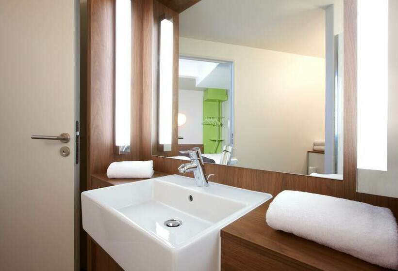 اتاق استاندارد با تخت دوبل, Campanile Lyon Centre  Gare Perrache  Confluence