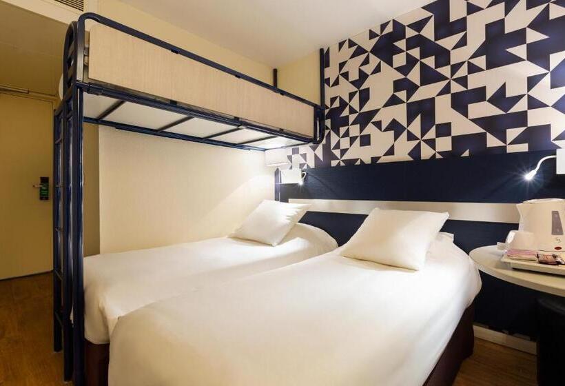 Номер Стандарт Трехместный, Comfort Hotel Paris Porte D Ivry