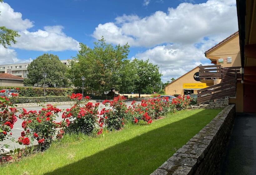 Номер Стандарт, Kyriad Direct Roanne