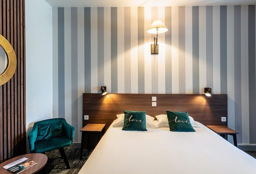 Четырехместный Номер Стандарт, Relais Amadourien