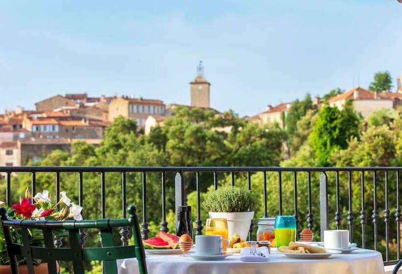复式房间, Hostellerie Le Baou