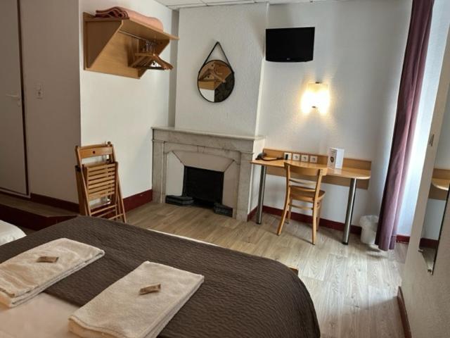 Номер Стандарт Трехместный, Hôtel De Lyon